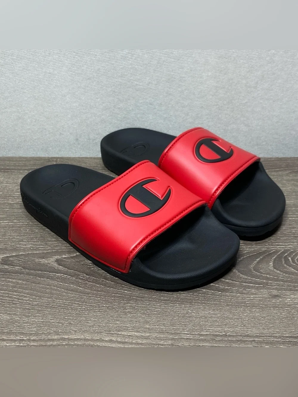 CHAMPION Youth Red Slipper Slides Size 13Y
